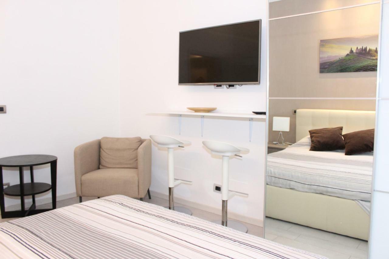 Art Apartment Ponte Vecchio Florence Buitenkant foto